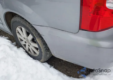 2014 Chrysler Town & Country Touring из США, поврежденный, VIN 2C4RC1BG0ER297878